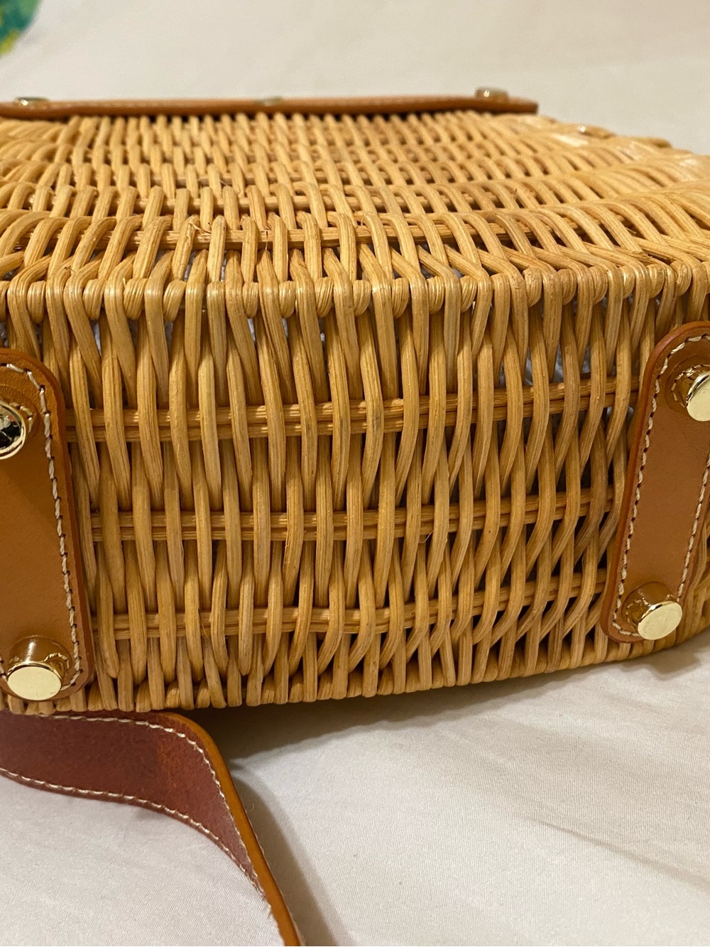 J. McLaughlin Leather and Woven Saddle crossbody Bag Size 3x7x8 - Picture 8 of 15